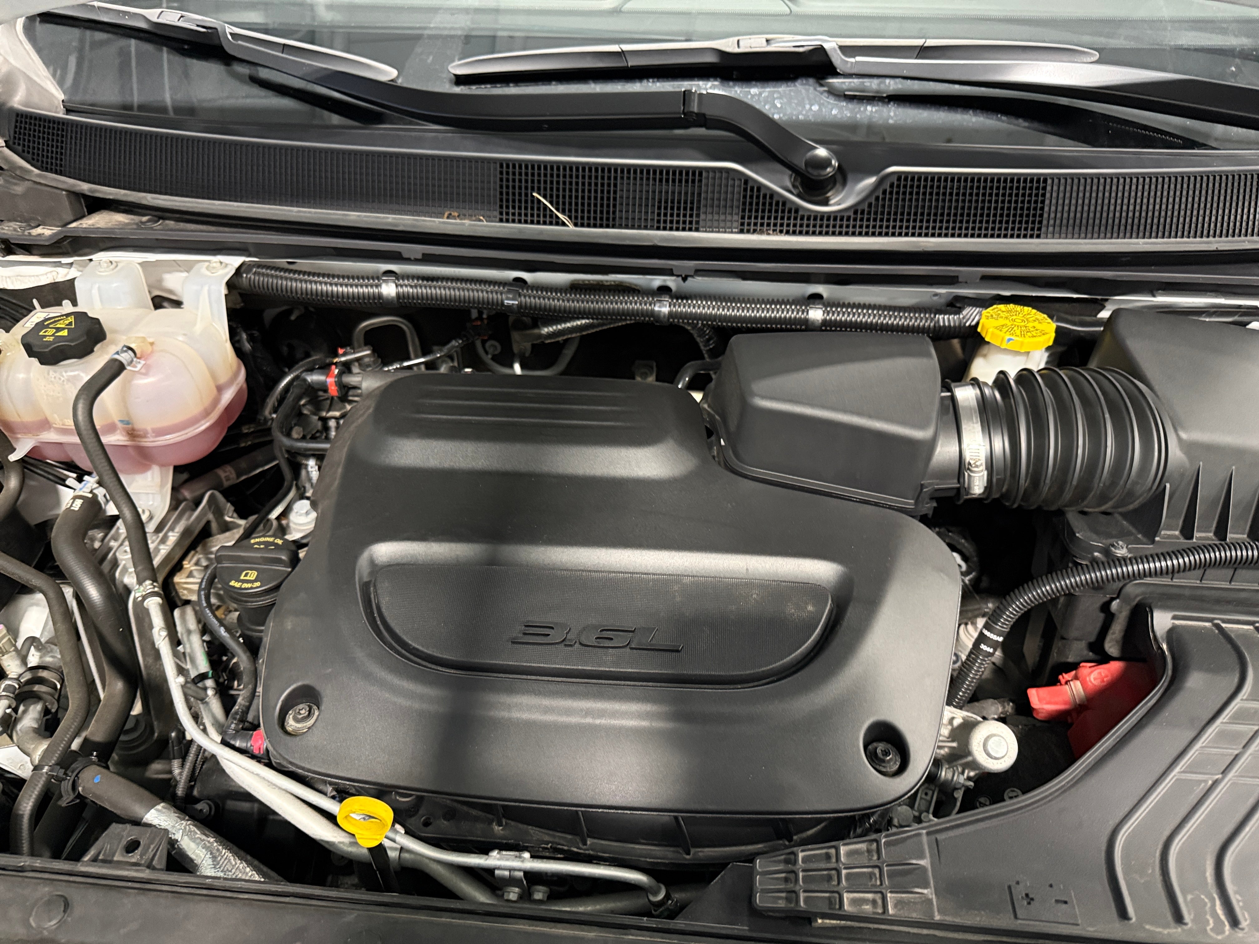 chrysler pacifica 2025 2C4RC1BG8SR540946 image chrysler pacifica 2025 2C4RC1BG8SR540946 image
