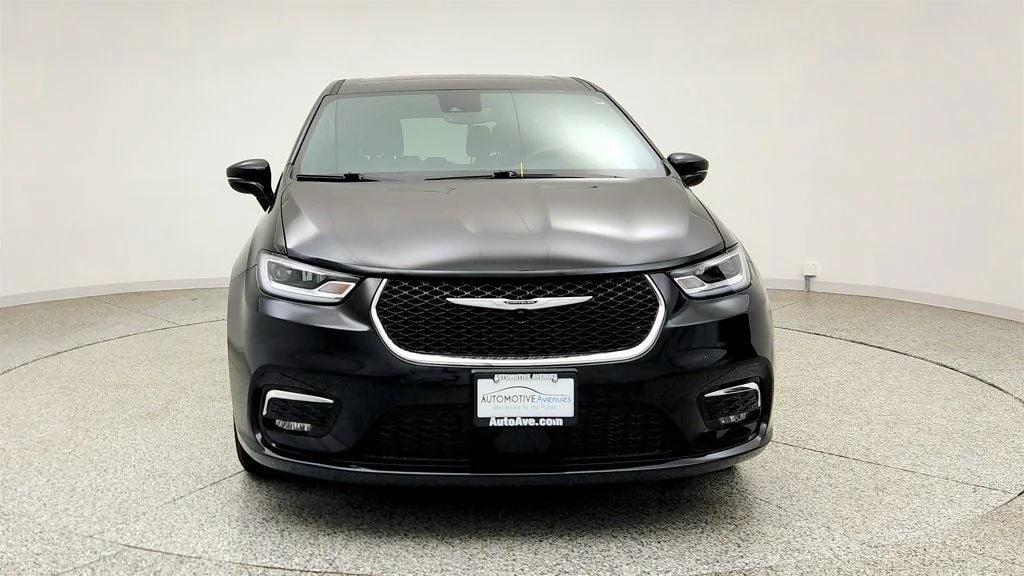 chrysler pacifica 2025 2C4RC1BG1SR593262 image chrysler pacifica 2025 2C4RC1BG1SR593262 image