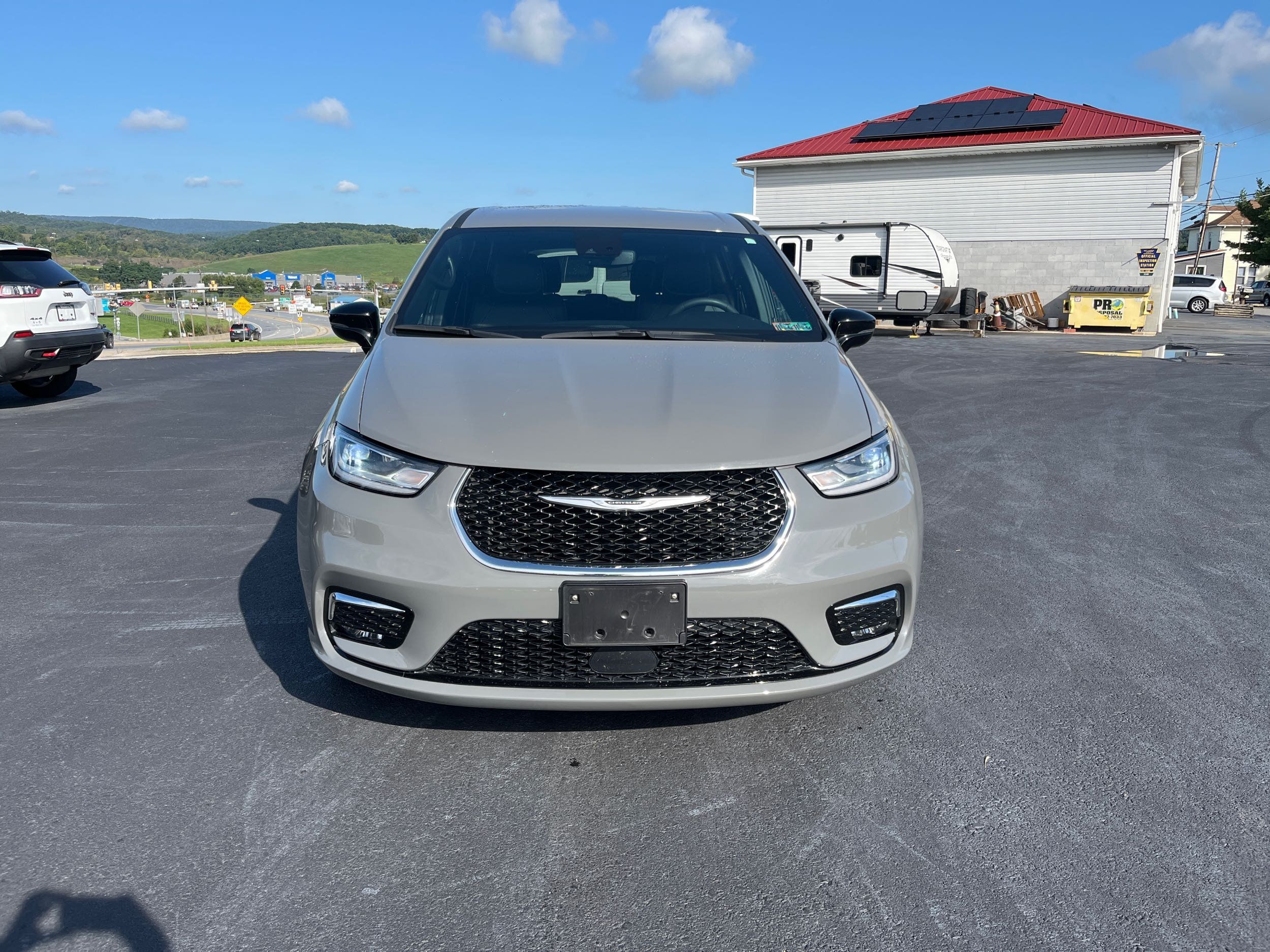 chrysler pacifica 2025 2C4RC1BG7SR569709 image chrysler pacifica 2025 2C4RC1BG7SR569709 image