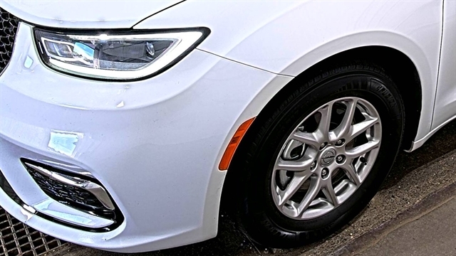 chrysler pacifica 2025 2C4RC1BG1SR551481 image chrysler pacifica 2025 2C4RC1BG1SR551481 image