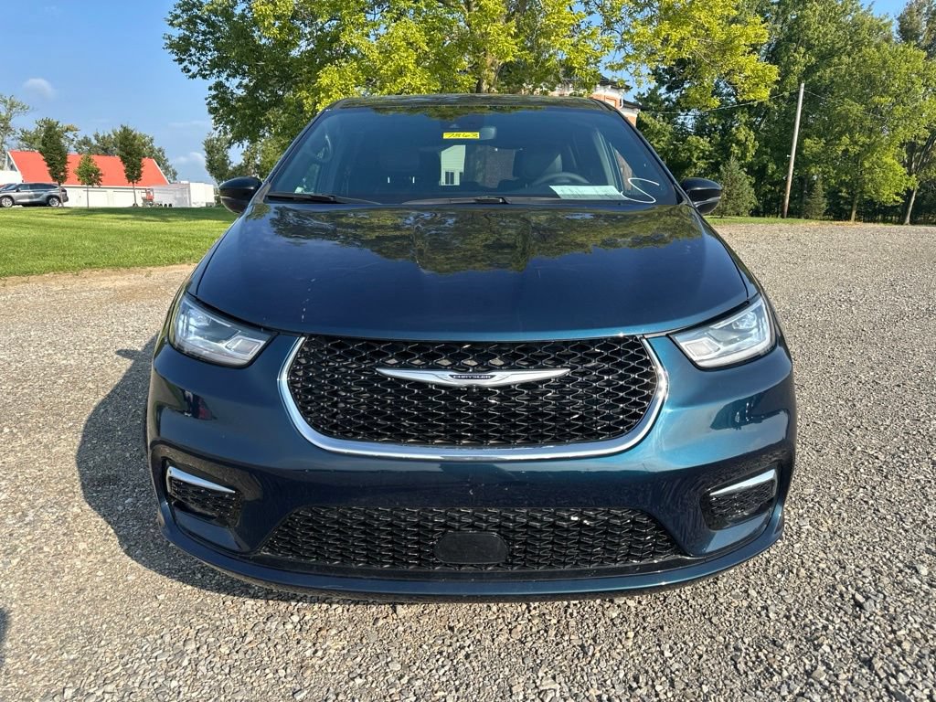 chrysler pacifica 2025 2C4RC1BG1SR557863 image chrysler pacifica 2025 2C4RC1BG1SR557863 image