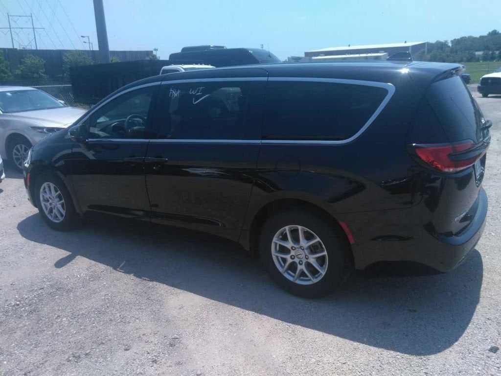 chrysler pacifica 2025 2C4RC1BG2SR506632 image chrysler pacifica 2025 2C4RC1BG2SR506632 image