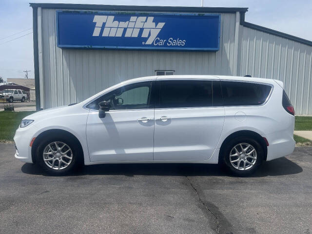 chrysler pacifica 2025 2C4RC1BG9SR571963 image chrysler pacifica 2025 2C4RC1BG9SR571963 image
