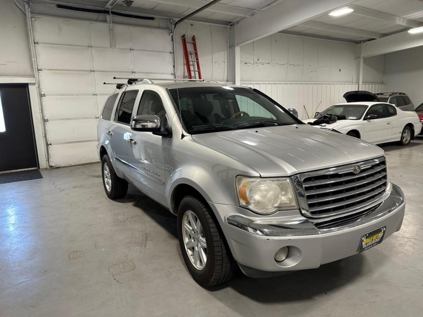 chrysler aspen 2007 1A8HW58P87F529261 image chrysler aspen 2007 1A8HW58P87F529261 image