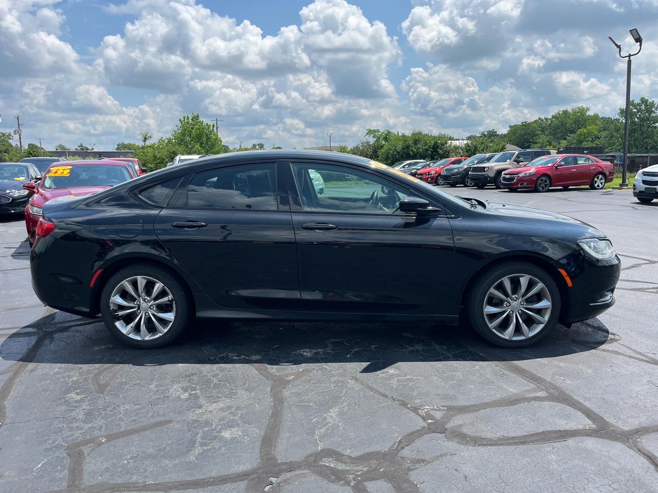 chrysler 200 2016 1C3CCCBB5GN128725 image chrysler 200 2016 1C3CCCBB5GN128725 image