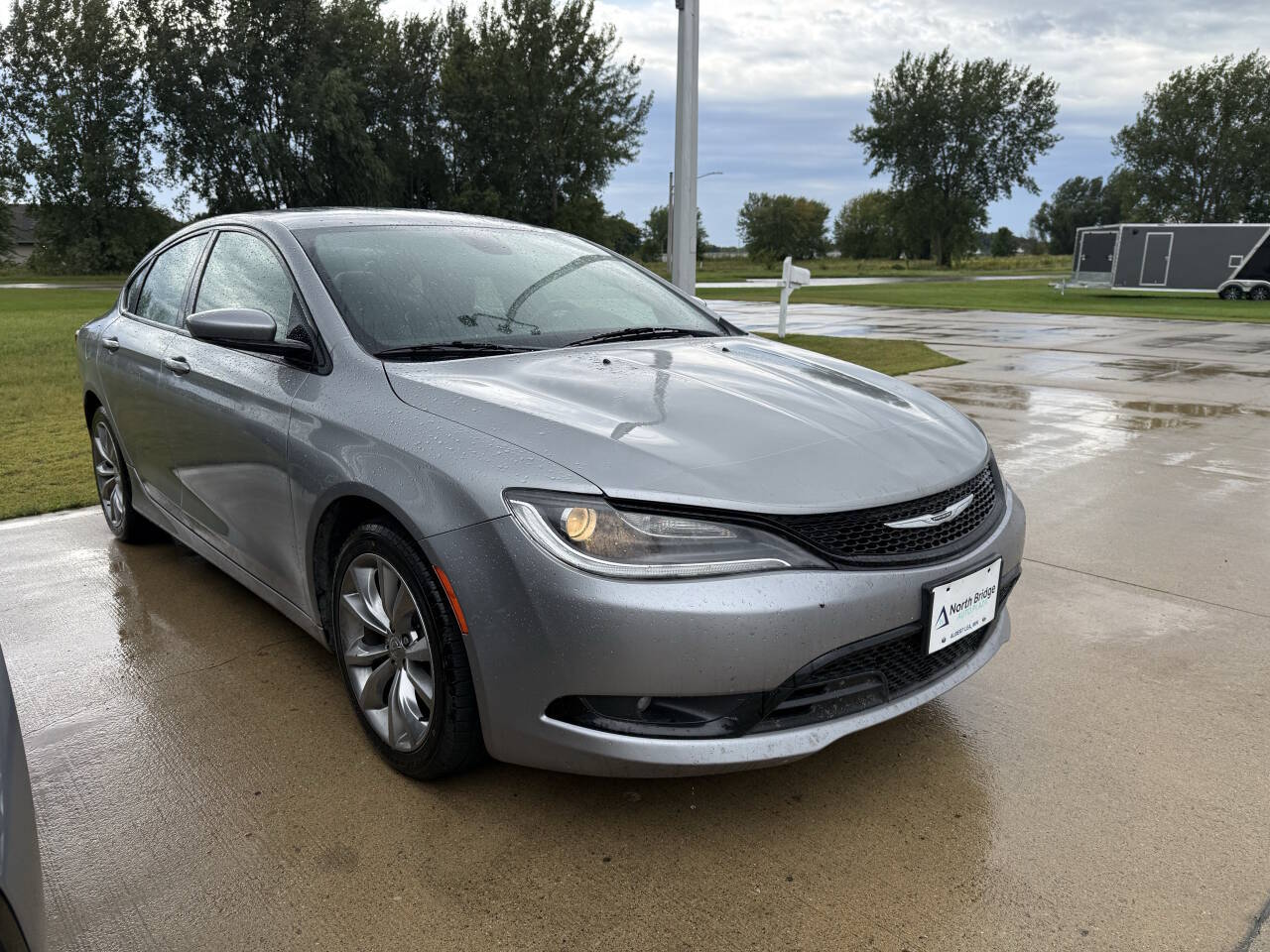 chrysler 200 2017 1C3CCCBB8HN500706 image chrysler 200 2017 1C3CCCBB8HN500706 image