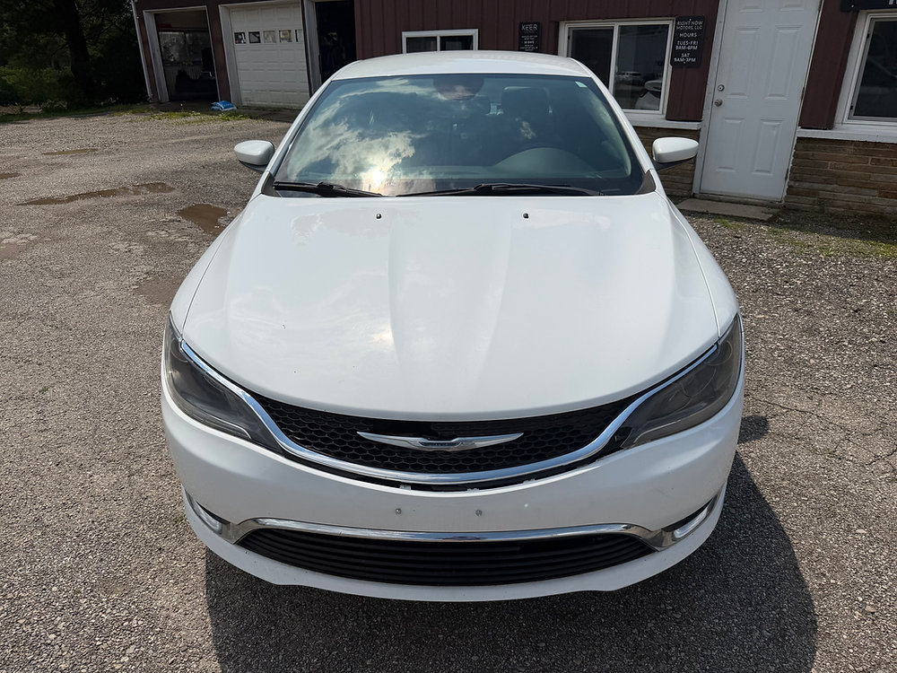 chrysler 200 2017 1C3CCCAB5HN502902 image chrysler 200 2017 1C3CCCAB5HN502902 image