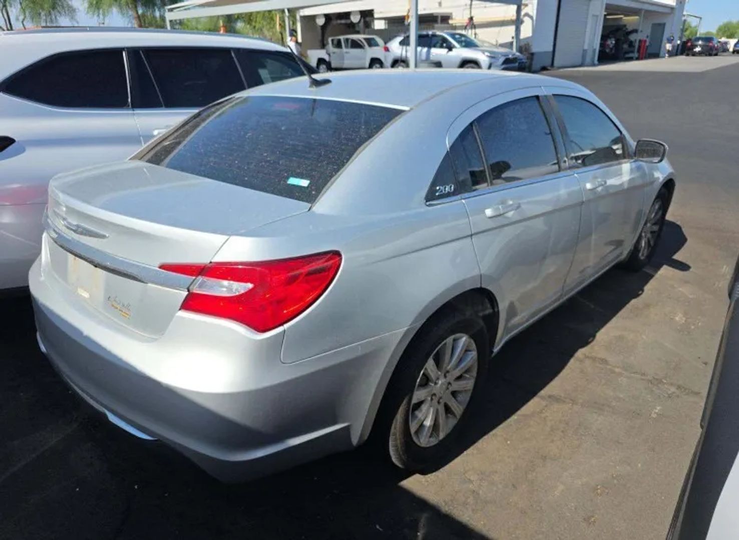 chrysler 200 2011 1C3BC1FG4BN606793 image chrysler 200 2011 1C3BC1FG4BN606793 image