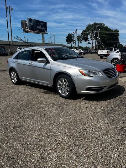 chrysler 200 2011 1C3BC1FB9BN568711 image chrysler 200 2011 1C3BC1FB9BN568711 image