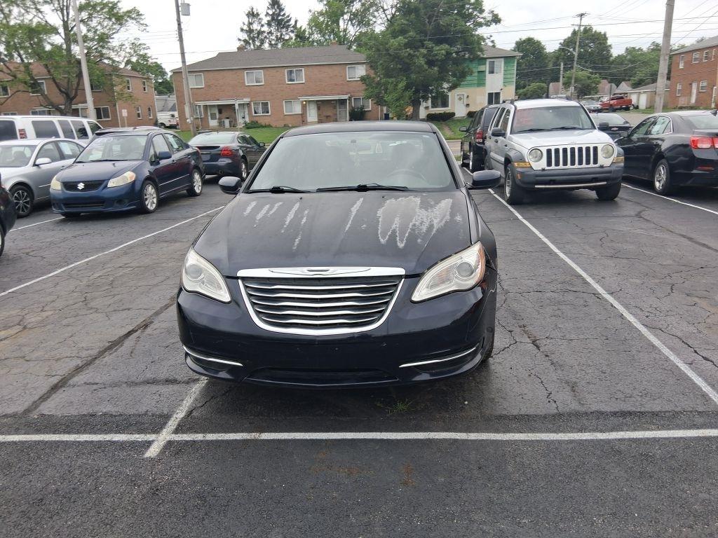 chrysler 200 2011 1C3BC1FBXBN562237 image chrysler 200 2011 1C3BC1FBXBN562237 image