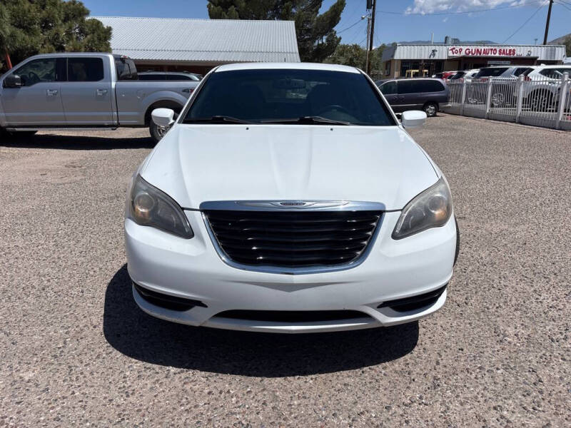 chrysler 200 2013 1C3CCBCG2DN623450 image chrysler 200 2013 1C3CCBCG2DN623450 image