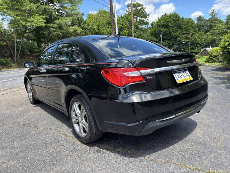 chrysler 200 2013 1C3CCBBB2DN666014 image chrysler 200 2013 1C3CCBBB2DN666014 image