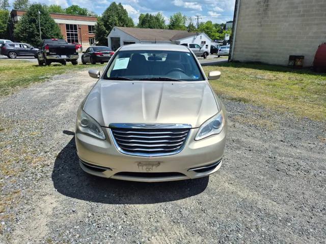 chrysler 200 2013 1C3CCBBG8DN703529 image chrysler 200 2013 1C3CCBBG8DN703529 image