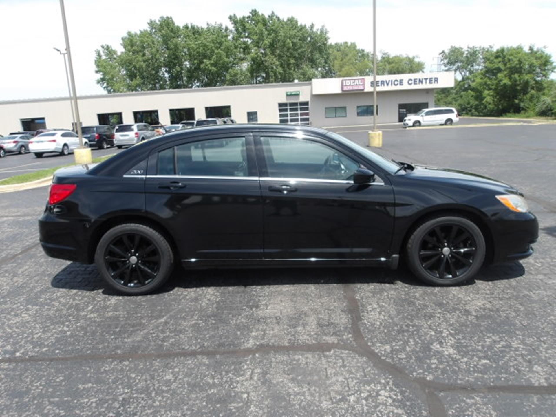 chrysler 200 2013 1C3CCBCG5DN524699 image chrysler 200 2013 1C3CCBCG5DN524699 image