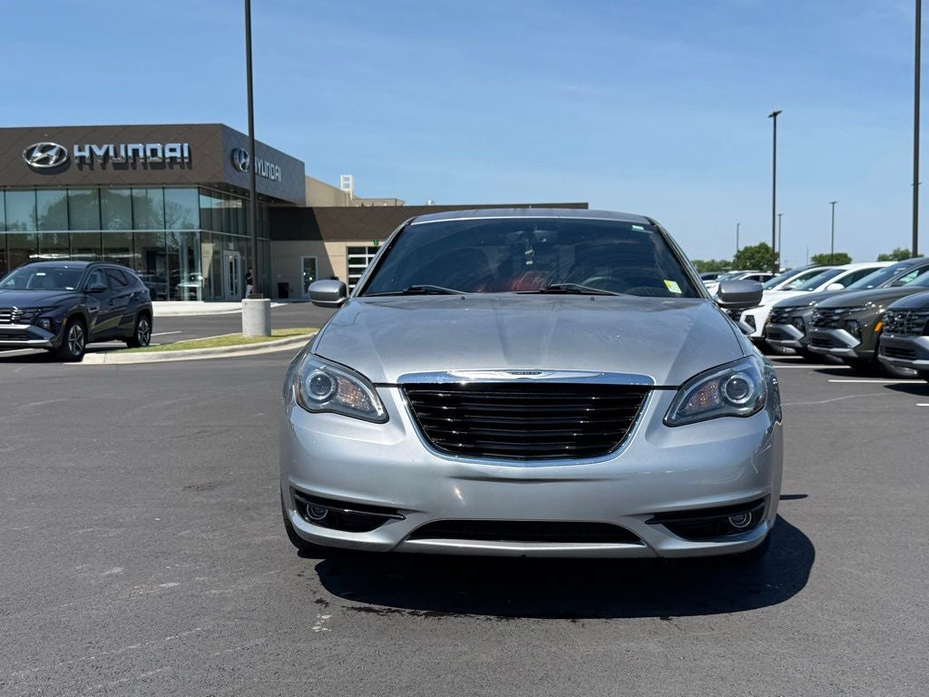 chrysler 200 2013 1C3CCBBG1DN770795 image chrysler 200 2013 1C3CCBBG1DN770795 image