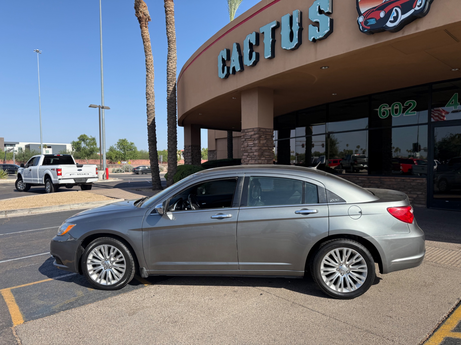 chrysler 200 2013 1C3CCBCG2DN649613 image chrysler 200 2013 1C3CCBCG2DN649613 image