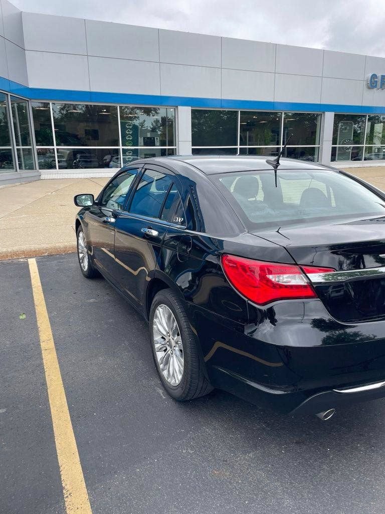 chrysler 200 2013 1C3CCBCG6DN523870 image chrysler 200 2013 1C3CCBCG6DN523870 image