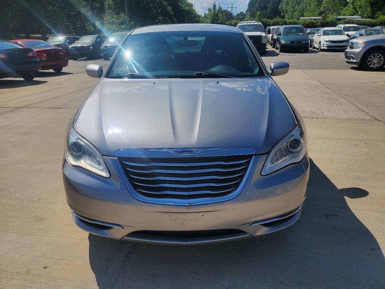chrysler 200 2013 1C3CCBAB2DN648193 image chrysler 200 2013 1C3CCBAB2DN648193 image