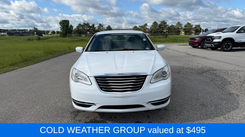 chrysler 200 2013 1C3CCBBB3DN592778 image chrysler 200 2013 1C3CCBBB3DN592778 image