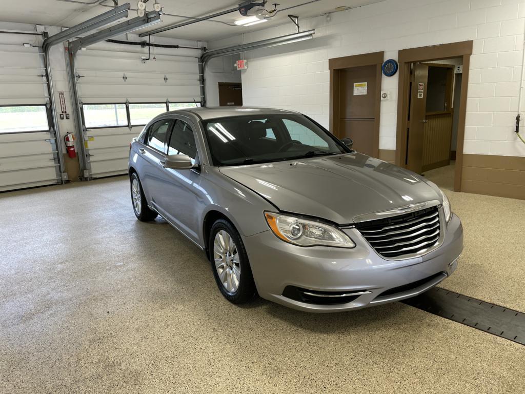 chrysler 200 2013 1C3CCBAG8DN767782 image chrysler 200 2013 1C3CCBAG8DN767782 image