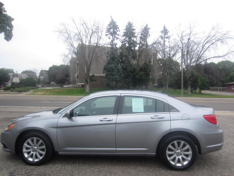chrysler 200 2014 1C3CCBBB1EN118037 image chrysler 200 2014 1C3CCBBB1EN118037 image