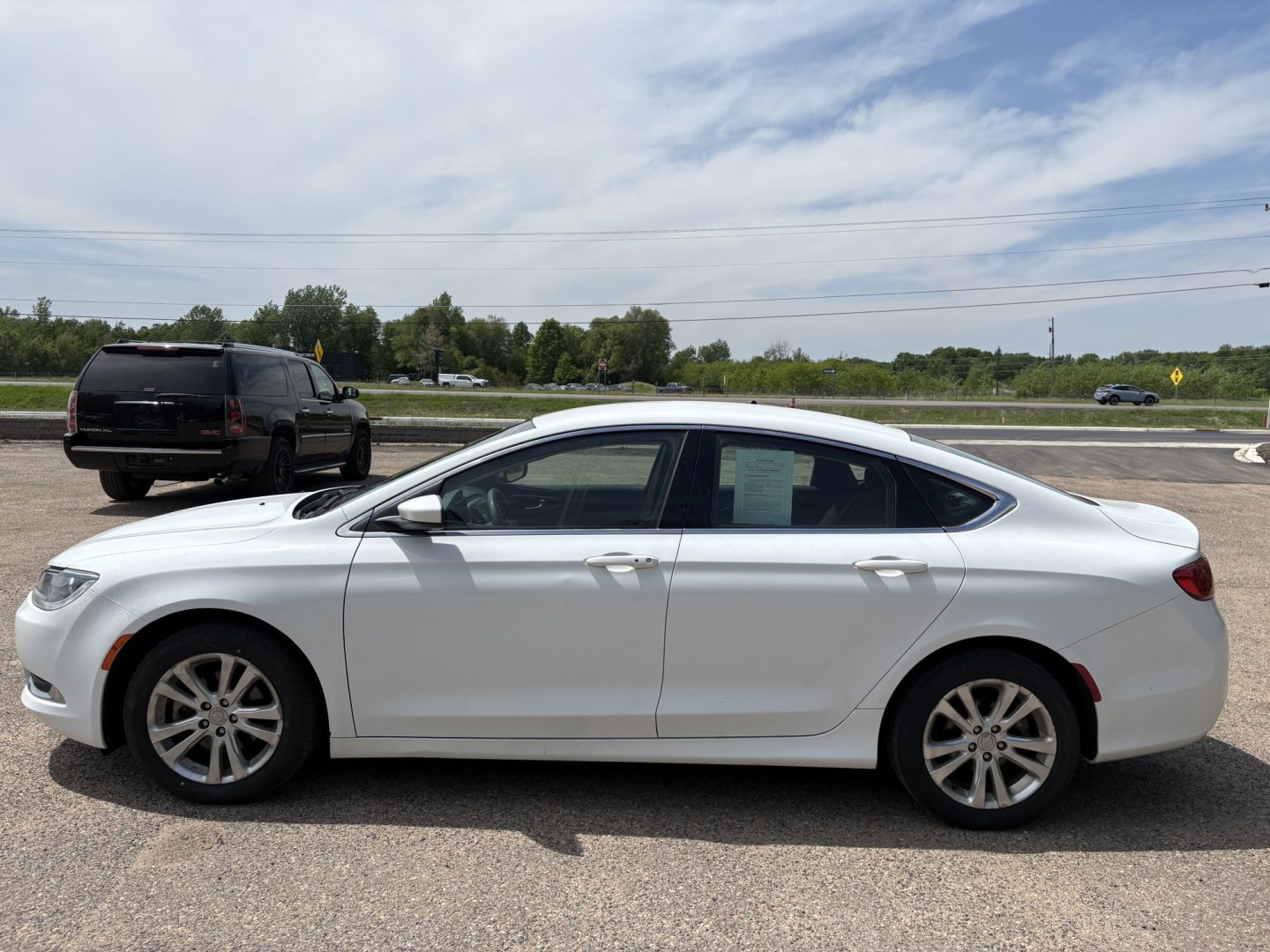 chrysler 200 2015 1C3CCCAB7FN686186 image chrysler 200 2015 1C3CCCAB7FN686186 image