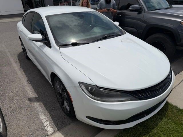 chrysler 200 2015 1C3CCCDG2FN620345 image chrysler 200 2015 1C3CCCDG2FN620345 image