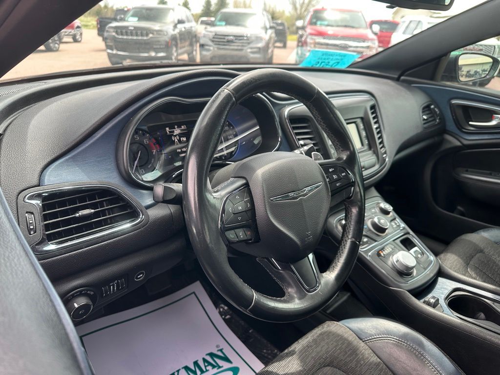 chrysler 200 2015 1C3CCCBB6FN585249 image