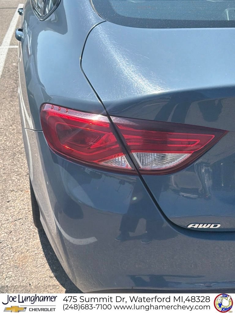 chrysler 200 2015 1C3CCCDG2FN584270 image chrysler 200 2015 1C3CCCDG2FN584270 image