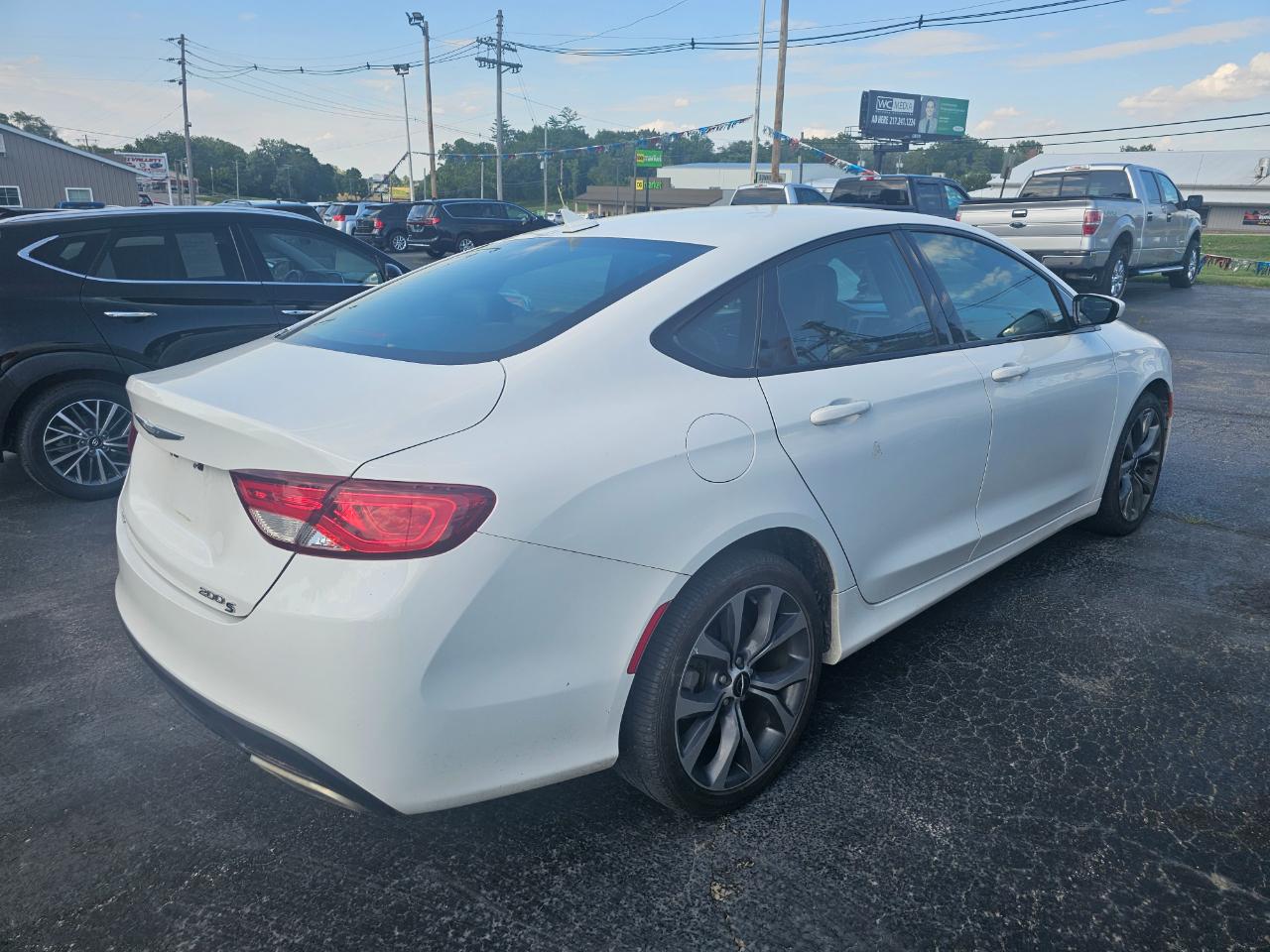 chrysler 200 2015 1C3CCCDG4FN511997 image chrysler 200 2015 1C3CCCDG4FN511997 image