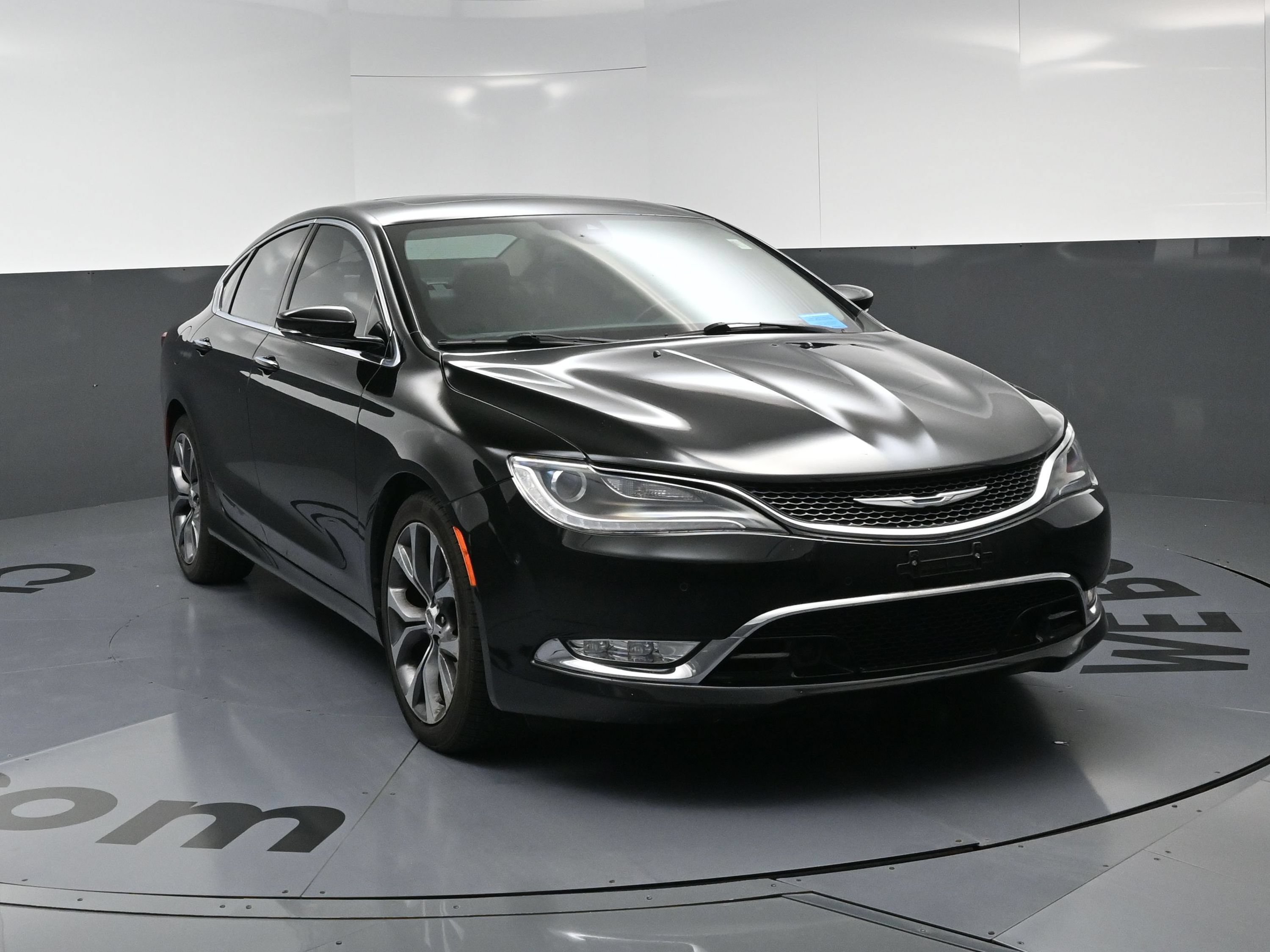 chrysler 200 2015 1C3CCCEG2FN586387 image chrysler 200 2015 1C3CCCEG2FN586387 image