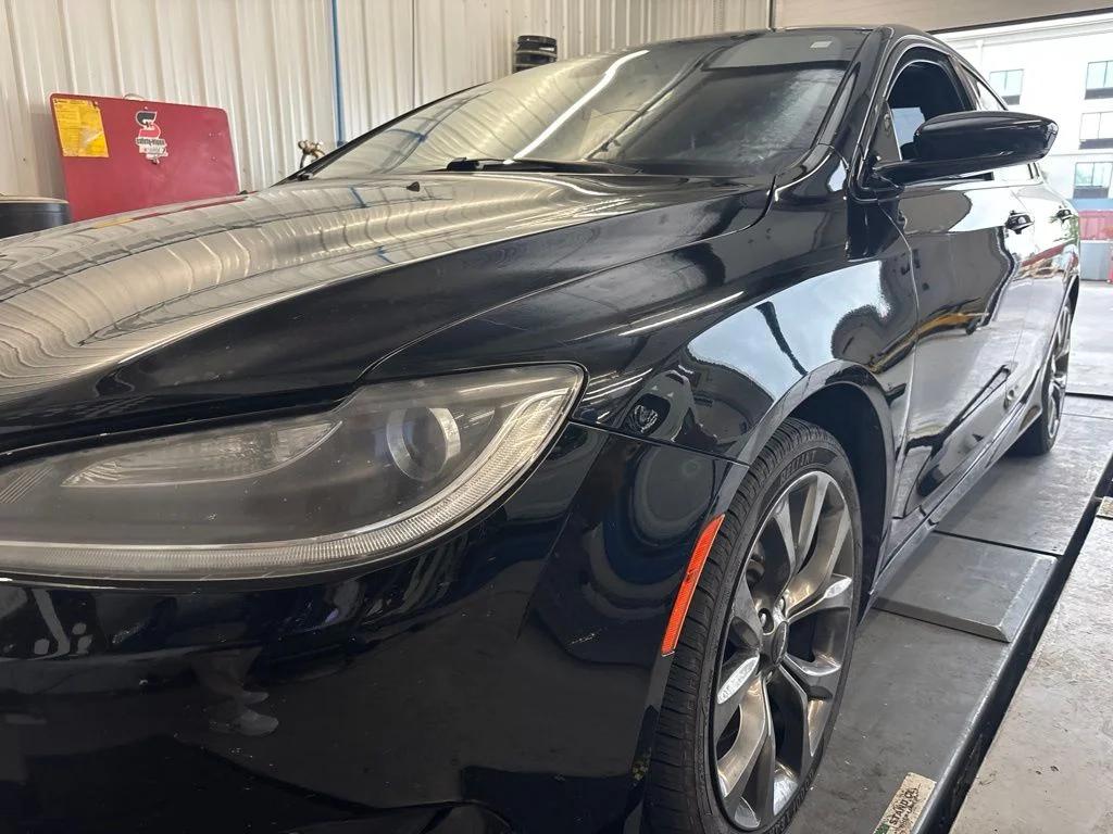 chrysler 200 2015 1C3CCCDG4FN615910 image chrysler 200 2015 1C3CCCDG4FN615910 image
