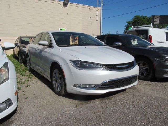 chrysler 200 2015 1C3CCCCG3FN682242 image chrysler 200 2015 1C3CCCCG3FN682242 image