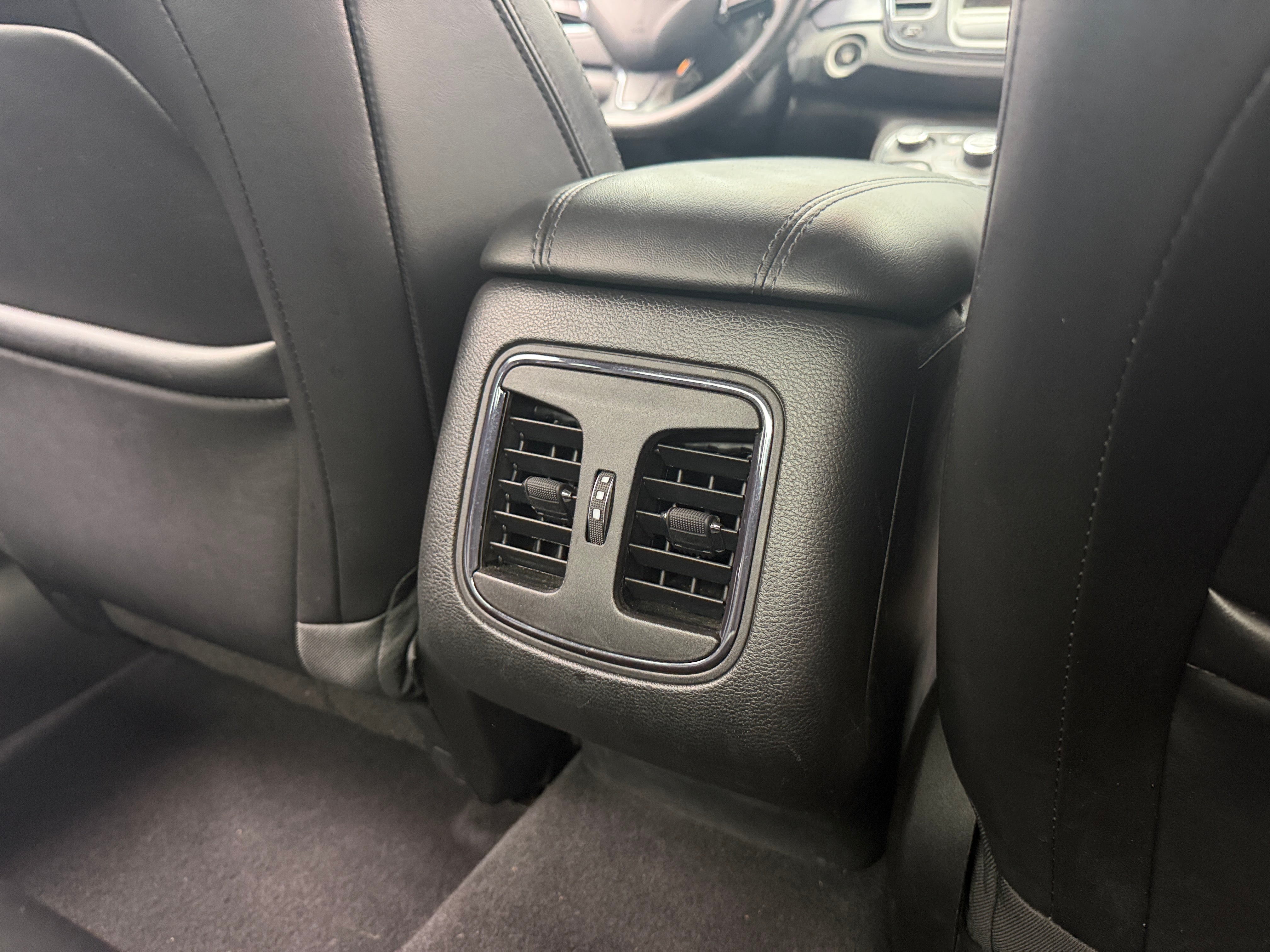chrysler 200 2015 1C3CCCDG7FN731988 image chrysler 200 2015 1C3CCCDG7FN731988 image