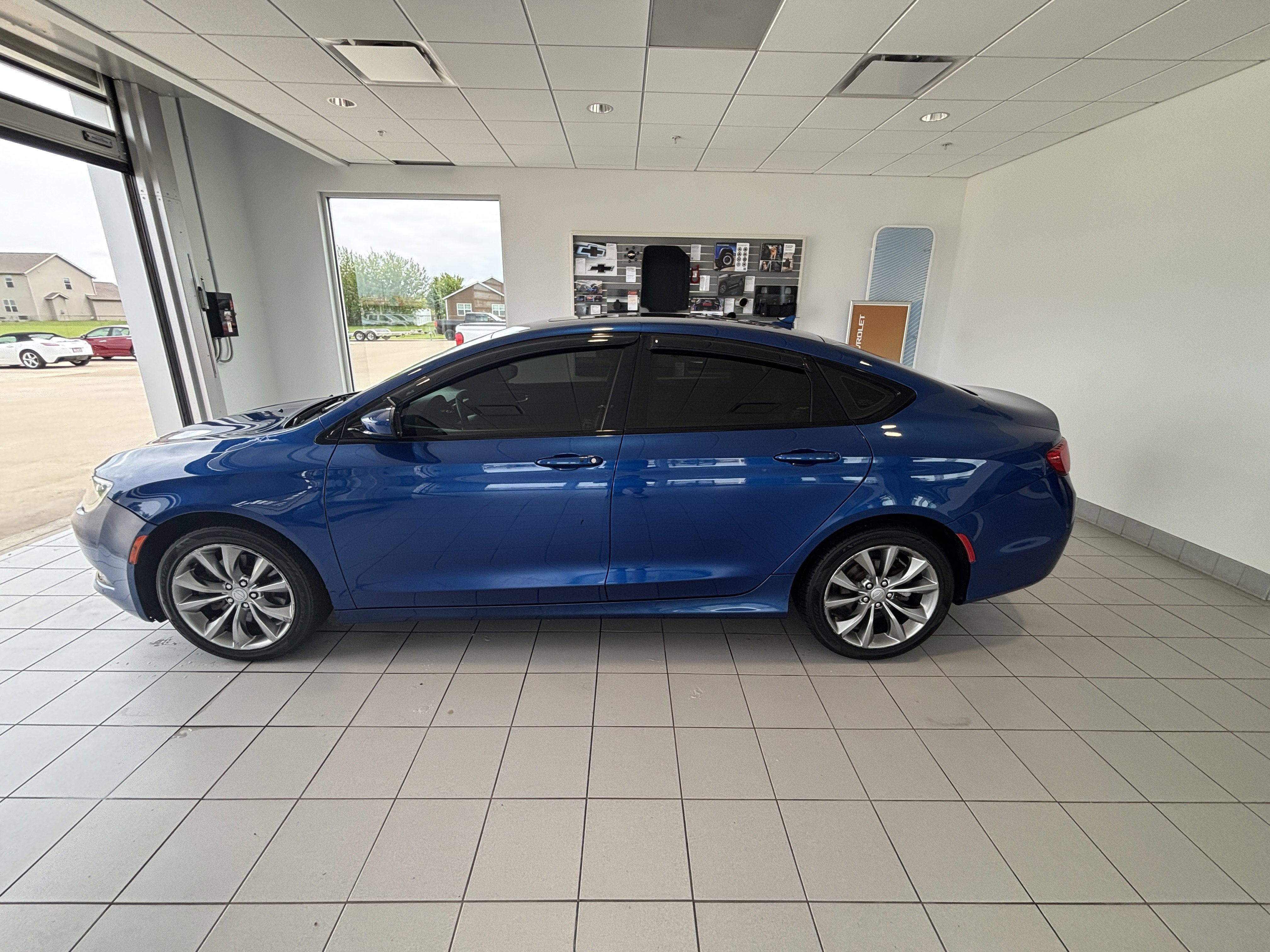 chrysler 200 2015 1C3CCCDG7FN583213 image chrysler 200 2015 1C3CCCDG7FN583213 image