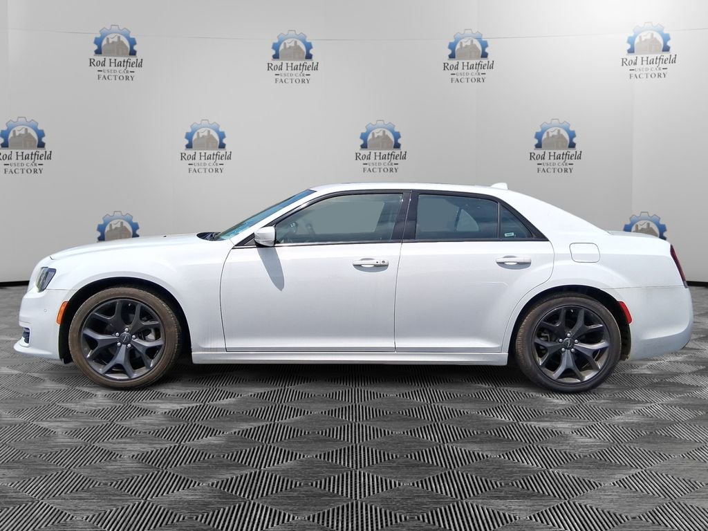 chrysler 300 2023 2C3CCADGXPH624299 image chrysler 300 2023 2C3CCADGXPH624299 image