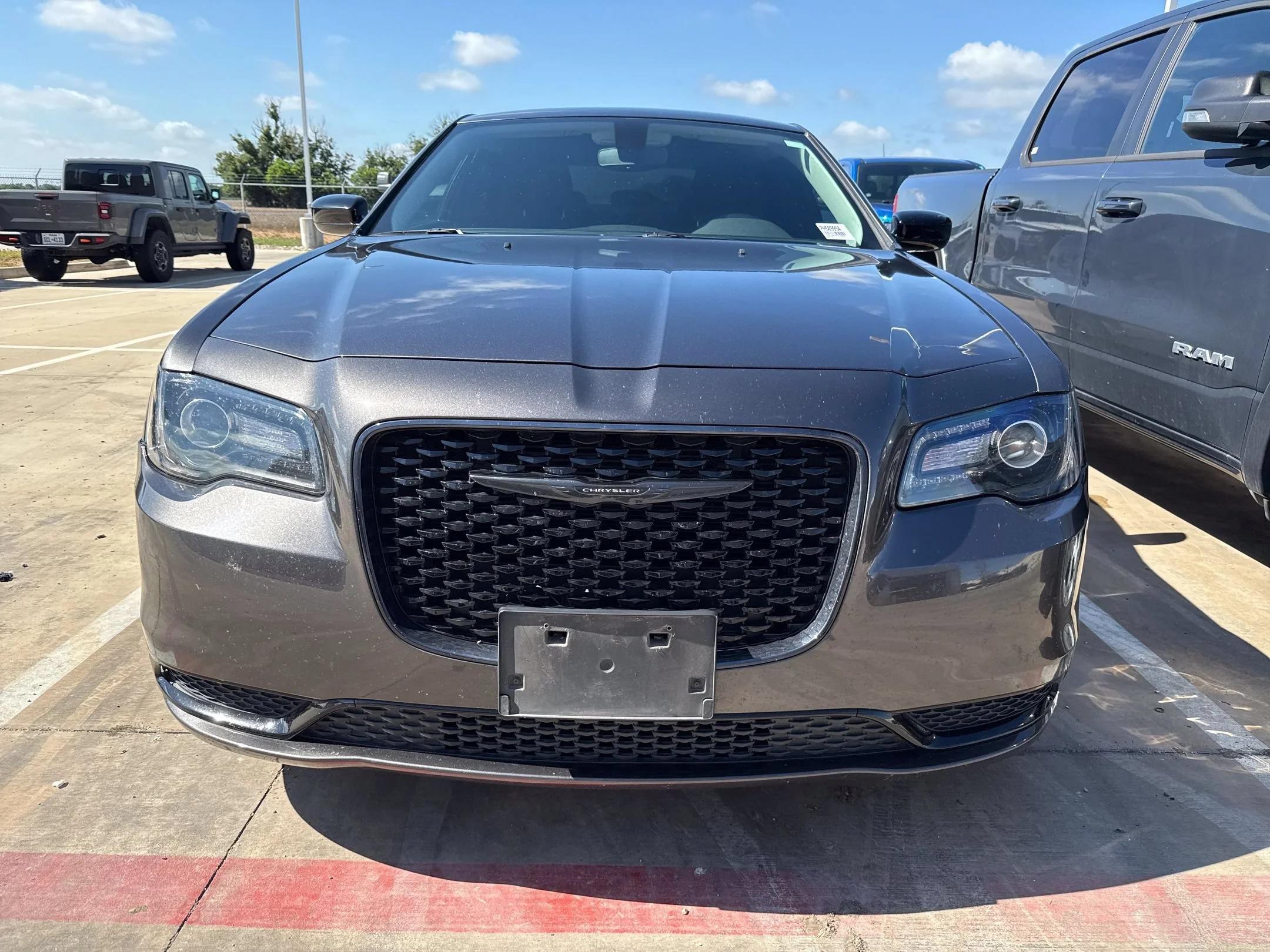 chrysler 300 2023 2C3CCAAGXPH589994 image chrysler 300 2023 2C3CCAAGXPH589994 image