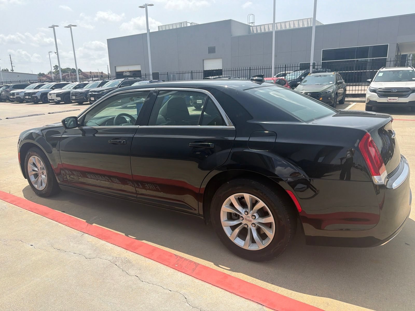 chrysler 300 2023 2C3CCAAG0PH525141 image chrysler 300 2023 2C3CCAAG0PH525141 image