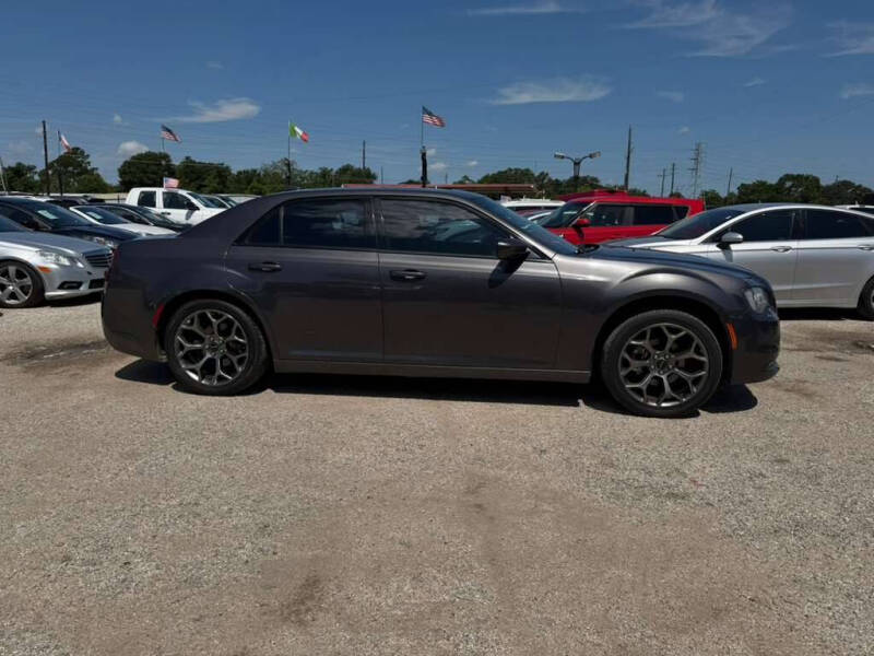 chrysler 300 2016 2C3CCABG8GH165695 image chrysler 300 2016 2C3CCABG8GH165695 image