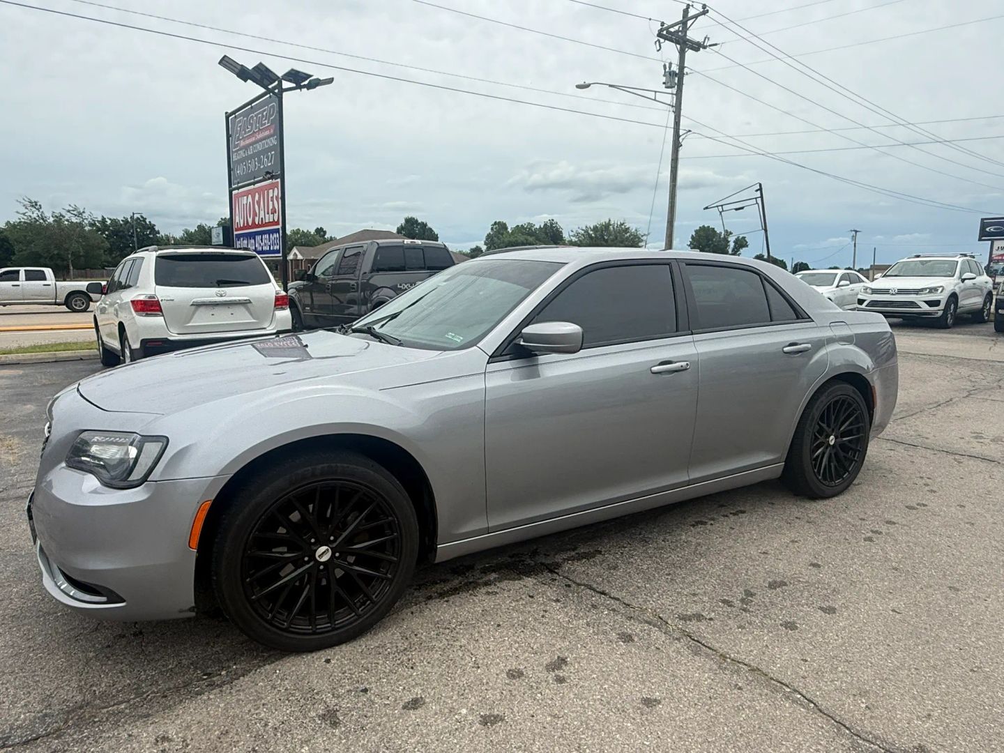 chrysler 300 2016 2C3CCABG7GH175716 image chrysler 300 2016 2C3CCABG7GH175716 image
