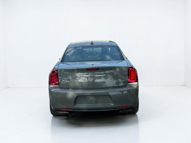 chrysler 300 2019 2C3CCAGG2KH648830 image chrysler 300 2019 2C3CCAGG2KH648830 image