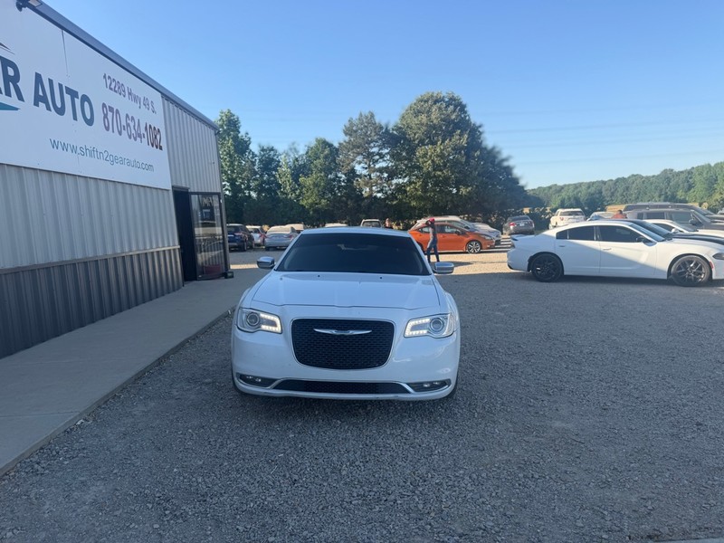 chrysler 300 2018 2C3CCAEG2JH198761 image chrysler 300 2018 2C3CCAEG2JH198761 image