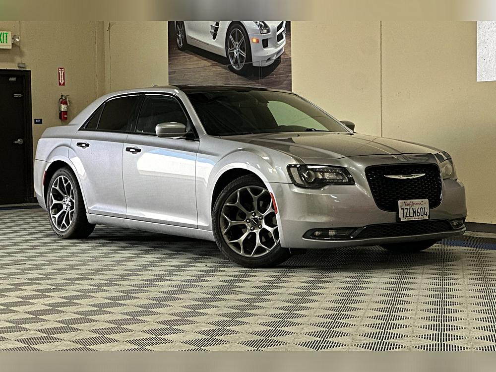 chrysler 300 2018 2C3CCABG7JH227479 image chrysler 300 2018 2C3CCABG7JH227479 image