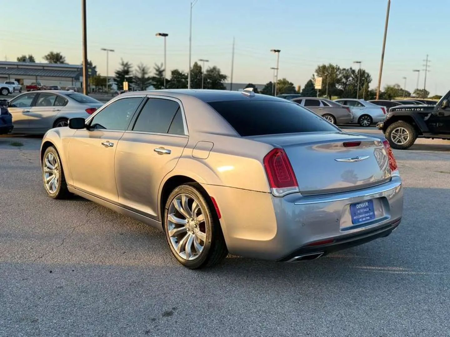 chrysler 300 2018 2C3CCAEG1JH223861 image chrysler 300 2018 2C3CCAEG1JH223861 image