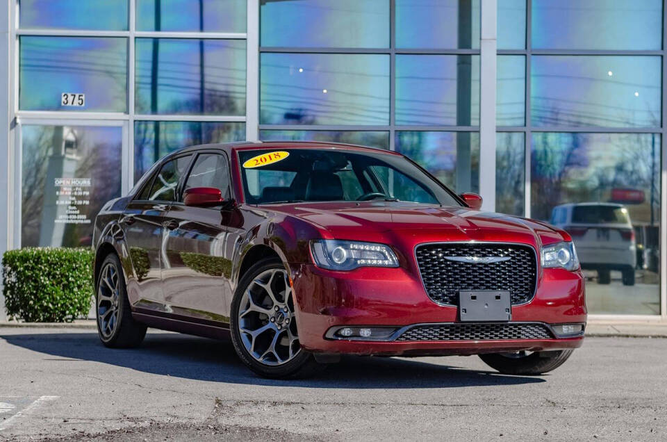 chrysler 300 2018 2C3CCABG3JH292166 image chrysler 300 2018 2C3CCABG3JH292166 image