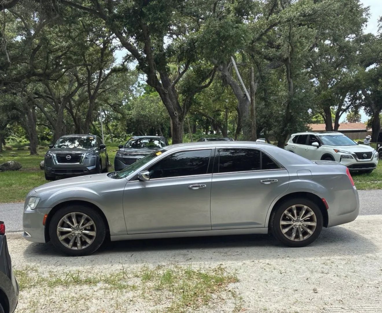 chrysler 300 2018 2C3CCAKG1JH177615 image chrysler 300 2018 2C3CCAKG1JH177615 image