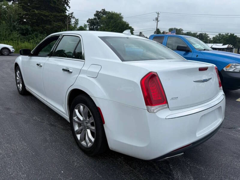 chrysler 300 2018 2C3CCAKG2JH211433 image chrysler 300 2018 2C3CCAKG2JH211433 image