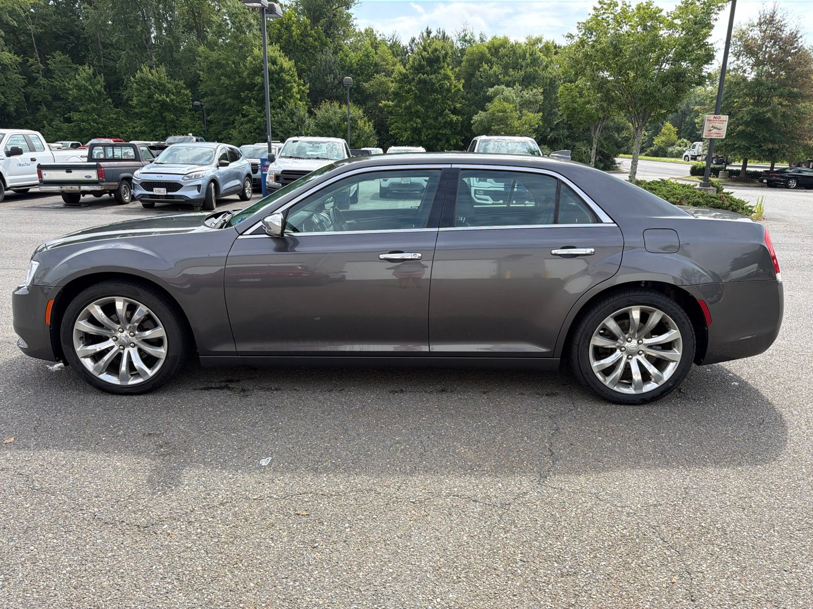 chrysler 300 2018 2C3CCAEG2JH263978 image chrysler 300 2018 2C3CCAEG2JH263978 image