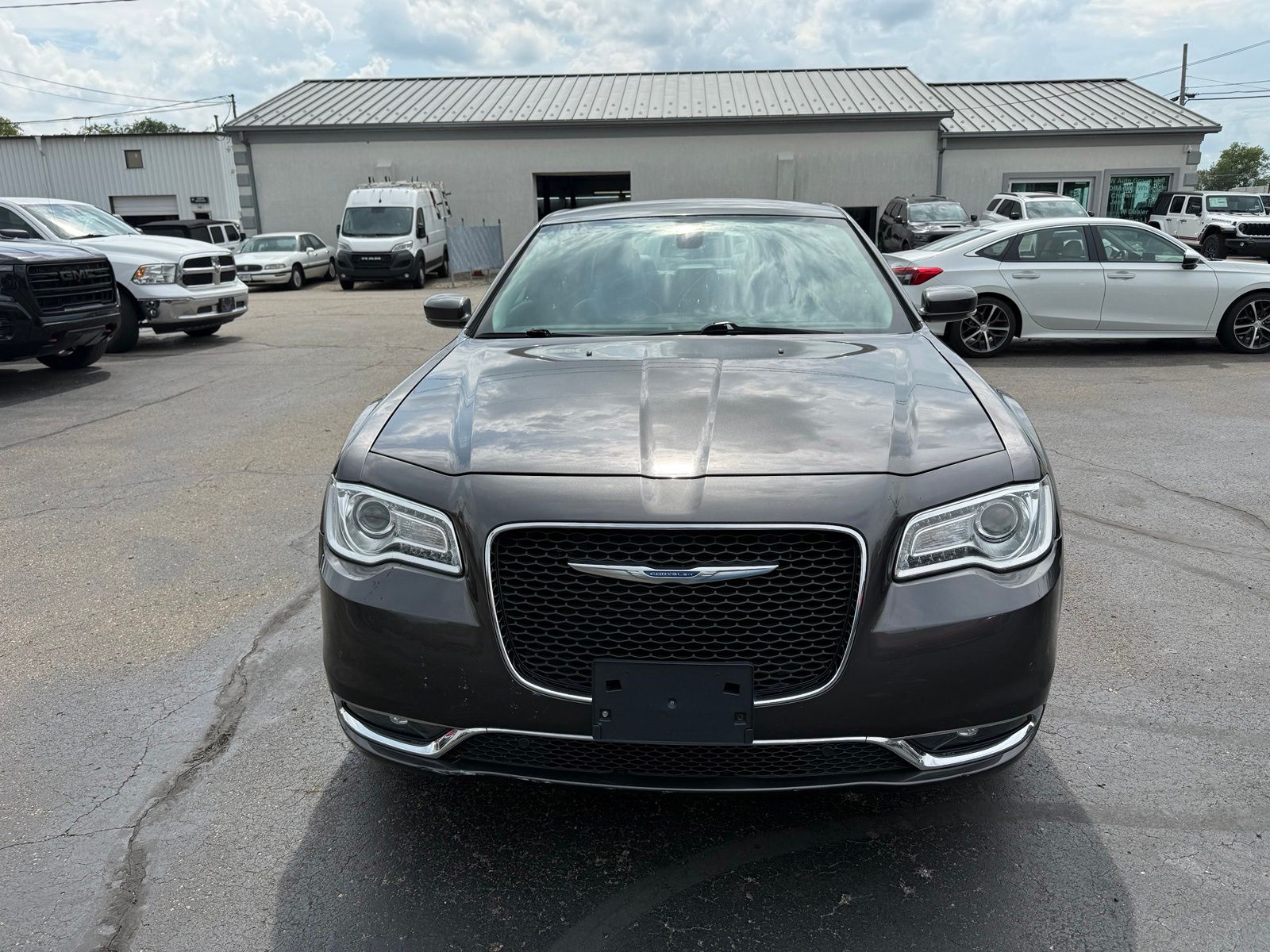 chrysler 300 2021 2C3CCARG5MH550455 image chrysler 300 2021 2C3CCARG5MH550455 image