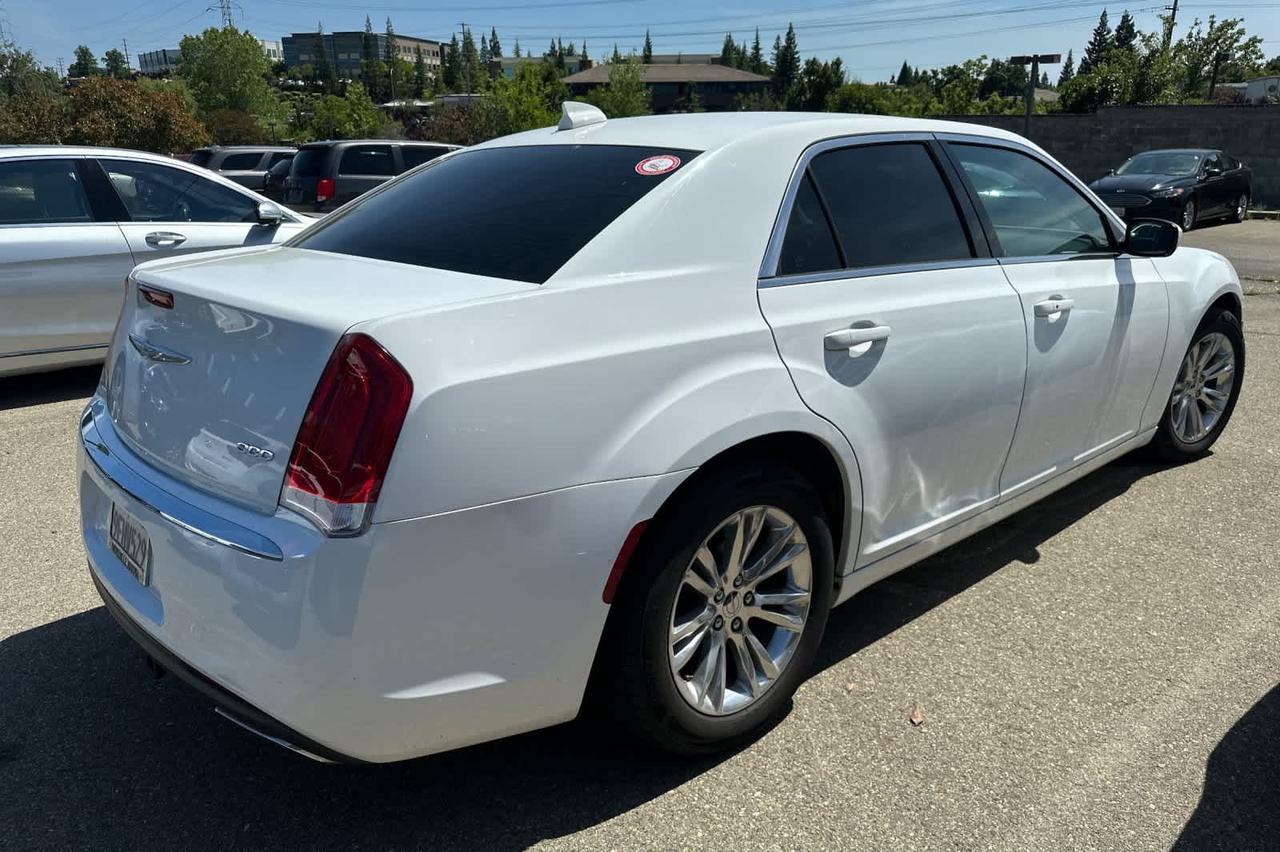 chrysler 300 2017 2C3CCAAG5HH560257 image chrysler 300 2017 2C3CCAAG5HH560257 image